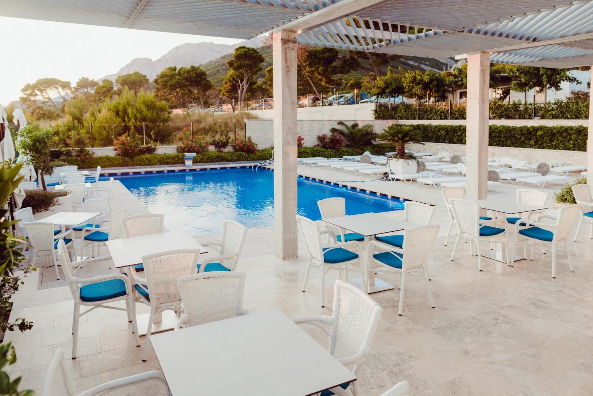 Poseidon Mobile Home Resort Makarska Exterior photo